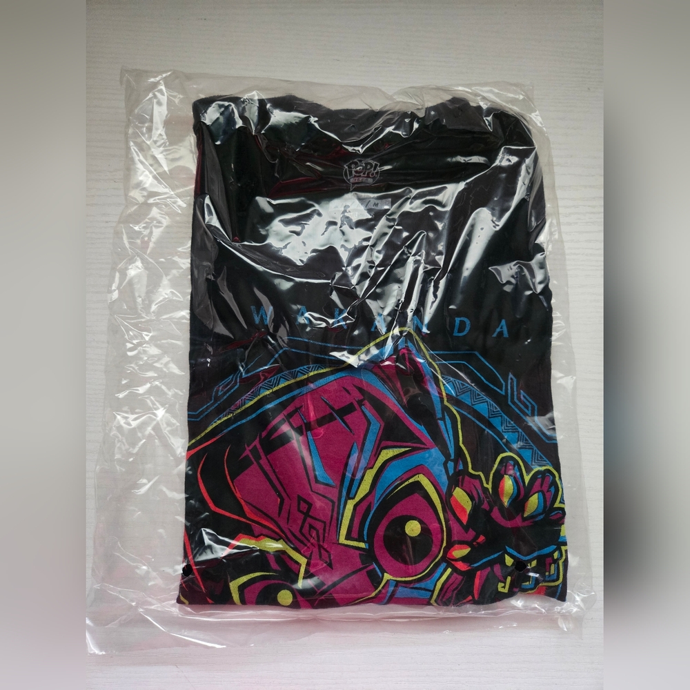 Funko Pop! Marvel Studios Black Panther Target Exclusive Graphic T-Shirt